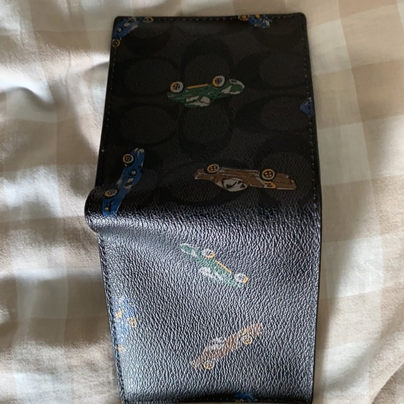 Coach Wallet - Picture 4 of 4